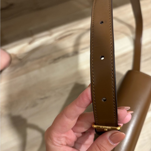 LAST DAY TO BUY! Celine medium triomphe bag - Picture 10 of 13